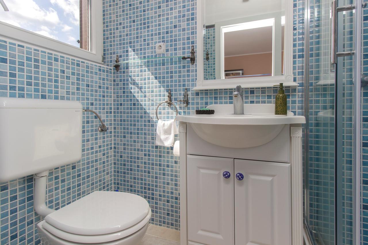 Sea Breeze - Front Sea Apartment زابوريتش المظهر الخارجي الصورة
